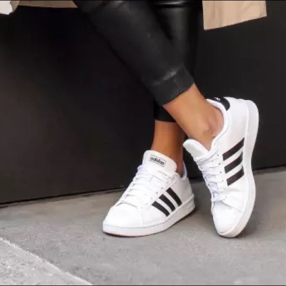 Adidas GRAND COURT SNEAKER women’s size 6 - Picture 3 of 13